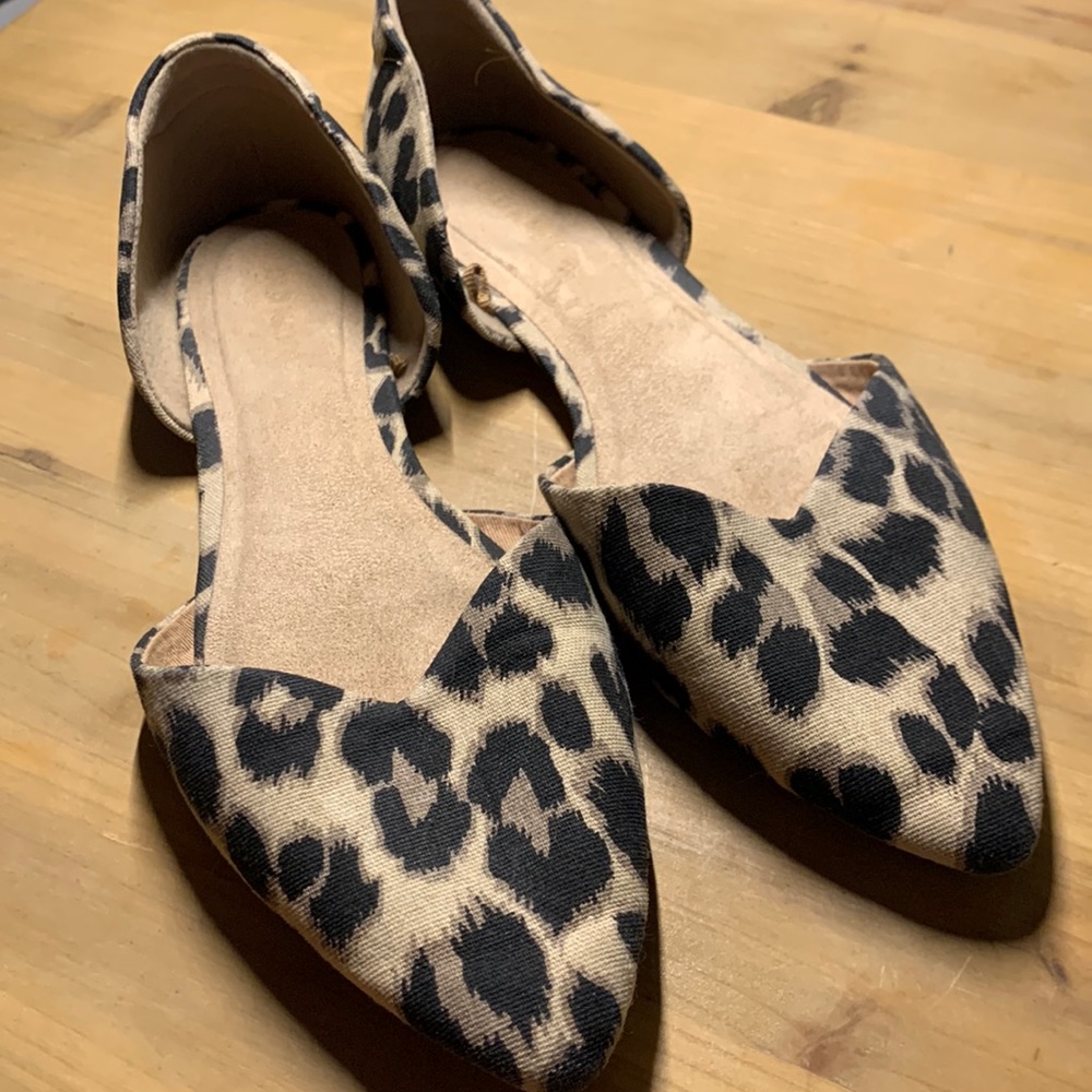 Dorsay Leopard Flats